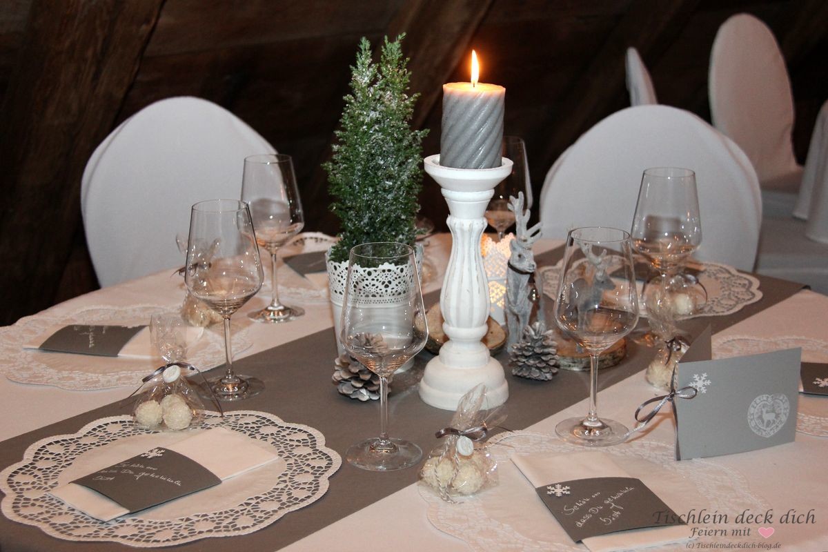 Tischdekoration im Winter Wintermärchen zum 50. Geburtstag