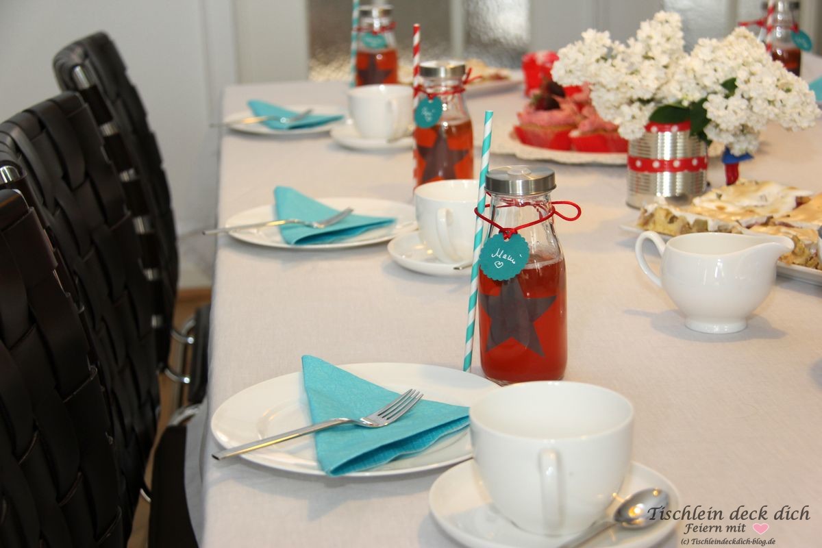Erdbeere-Rhabarber-Sirup DIY - Tischlein deck dich