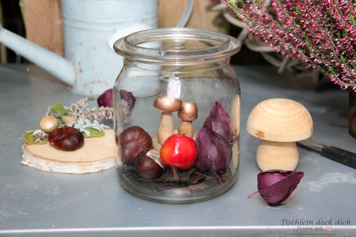 Herbstdeko-mit-Heidekraut