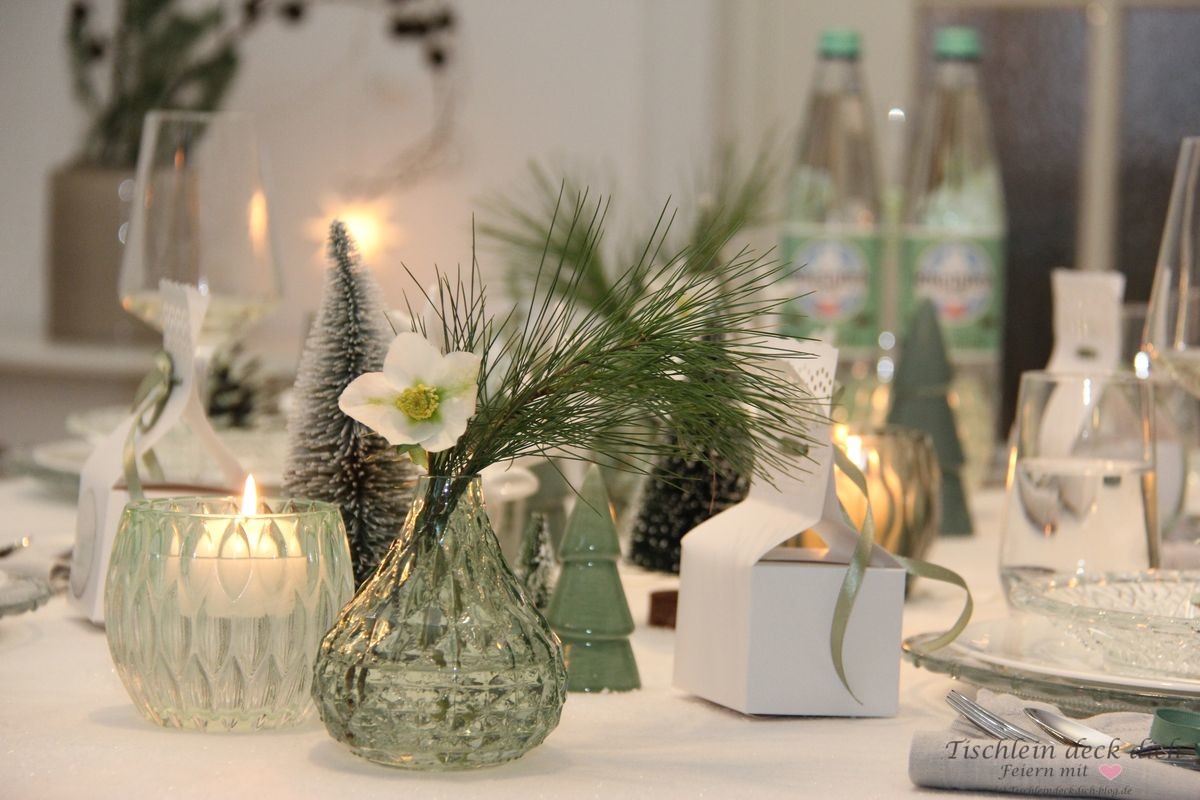 Rheinfels-Quelle-Weihnachten-Tischdeko-im-Scandi-Style