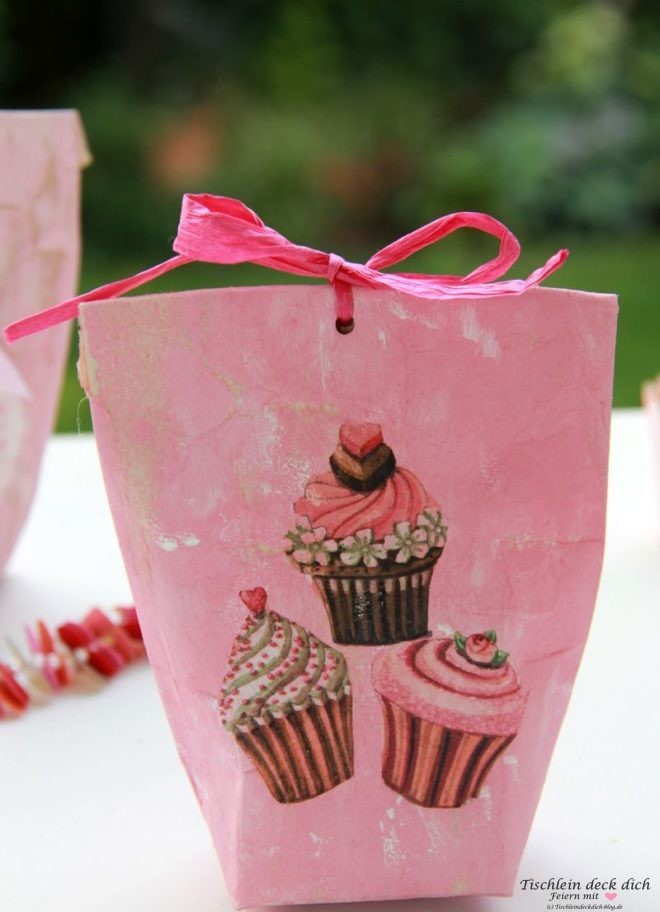 kleine Geschenktüte aus Tetrapack im Vintagelook