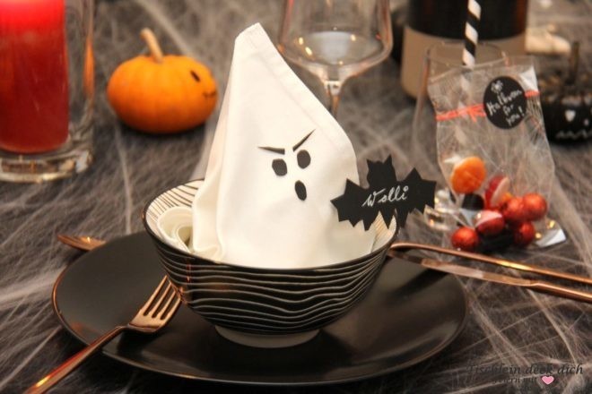 Halloween-Tischdeko-Idee-Servietten