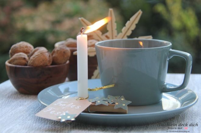 Holzwaescheklammer DIY fuer Weihnachten