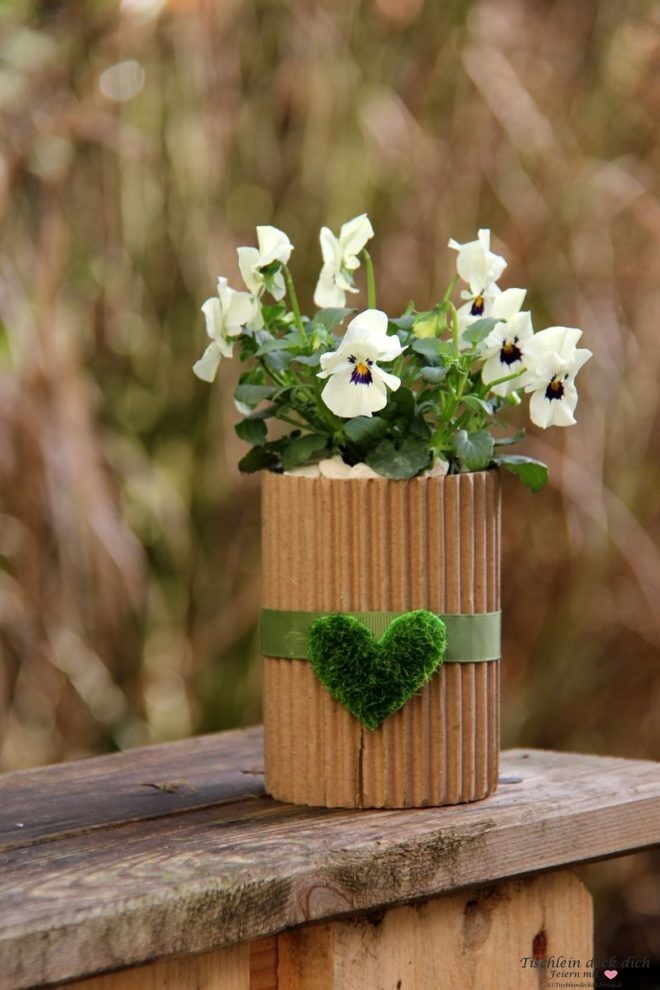 fruehlingshaftes-Konservendosen-Upcycling