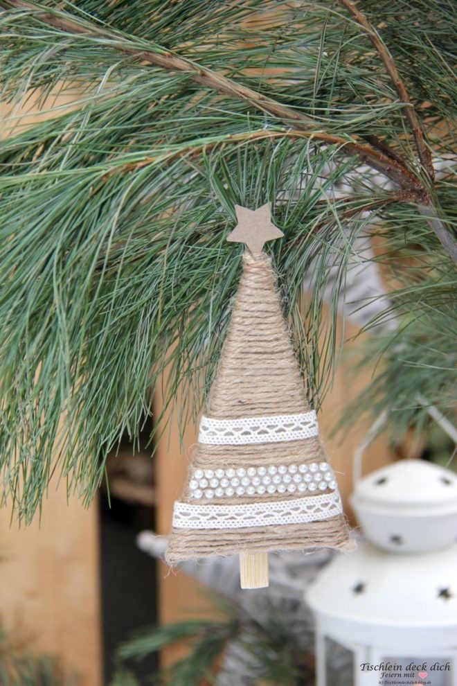 Weihnachtlicher DIY Baumschmuck