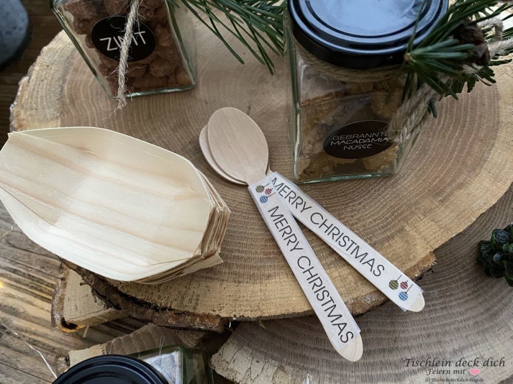 Weihnachtsmarkt im eigenen Garten stimmungsvoll und zauberhaft