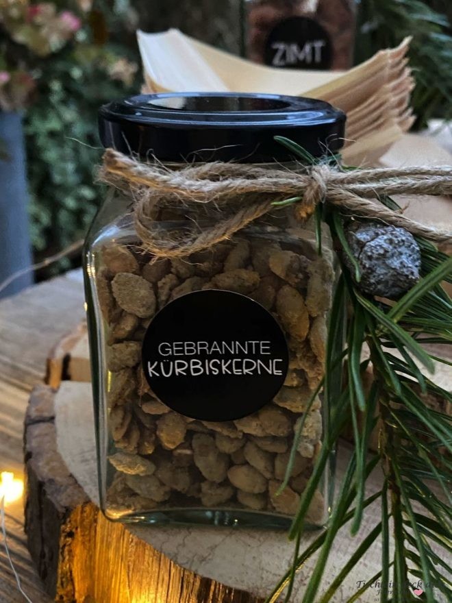 Weihnachtsmarkt im eigenen Garten