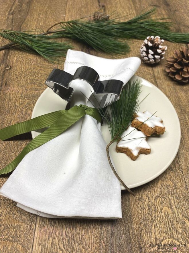 weihnachtliche Serviettendeko