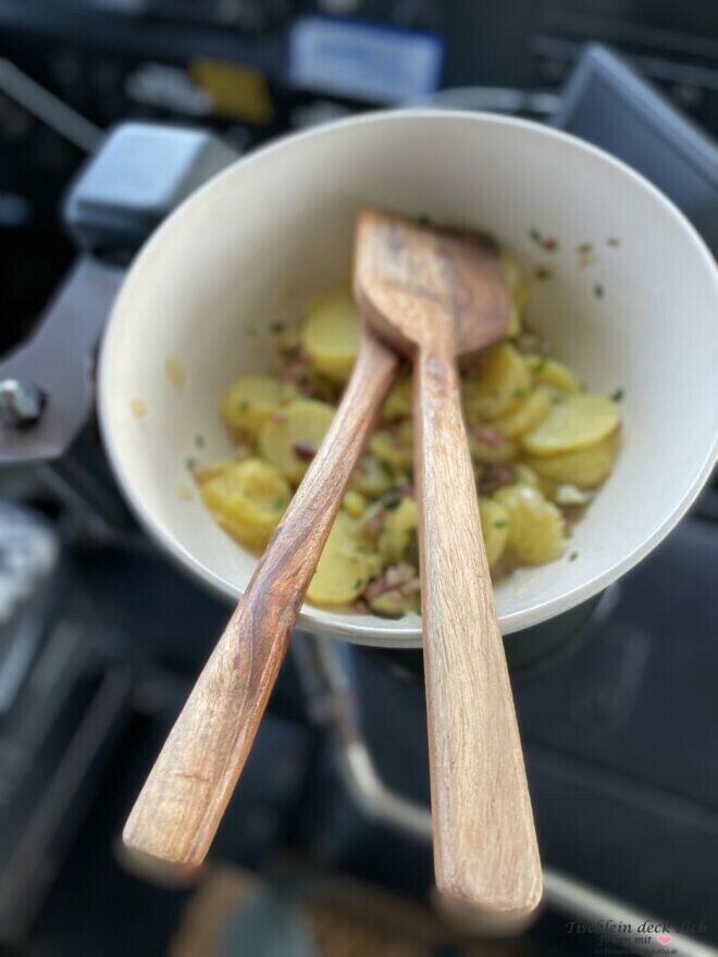 Kartoffelsalat fuer das Oktoberfest