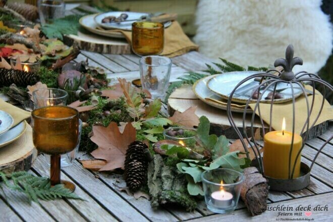 Tischdekoration-mit-Materialien-aus-der-Natur