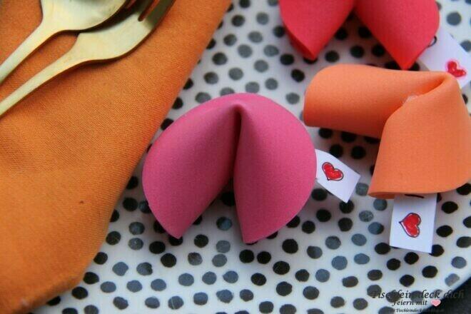 Glueckskekse basteln zum Valentinstag