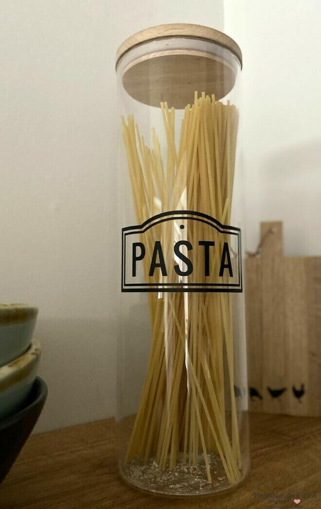Pastaglas gestaltet mit dem Plotter