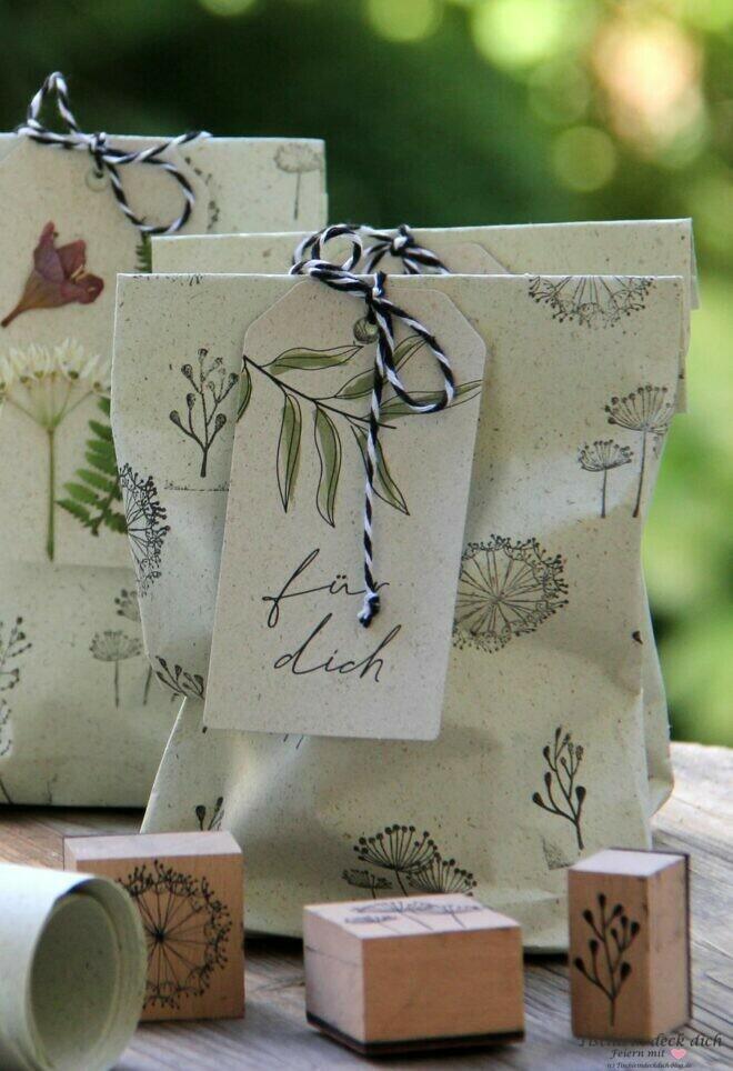 Gastgeschenk/Give away Tüten aus Graspapier