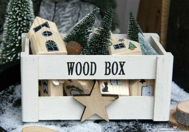 Holzbox für kleine Holzhäuser im Weihnachtslook