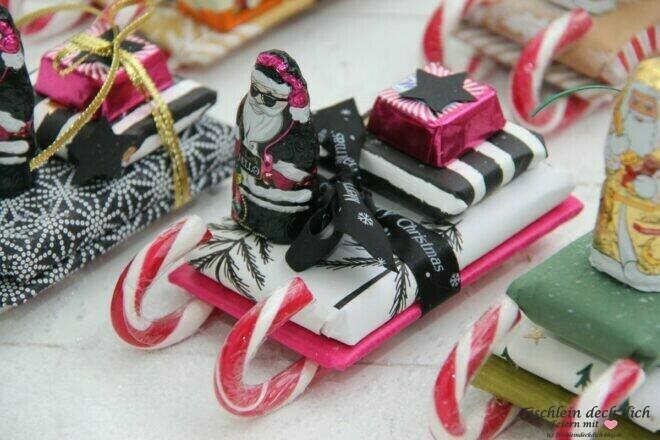 Nikolausschlitten basteln mit Zuckerstangen