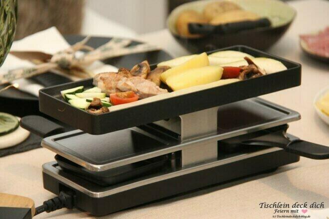 Raclettegerät für zwei und Tischdekoidee