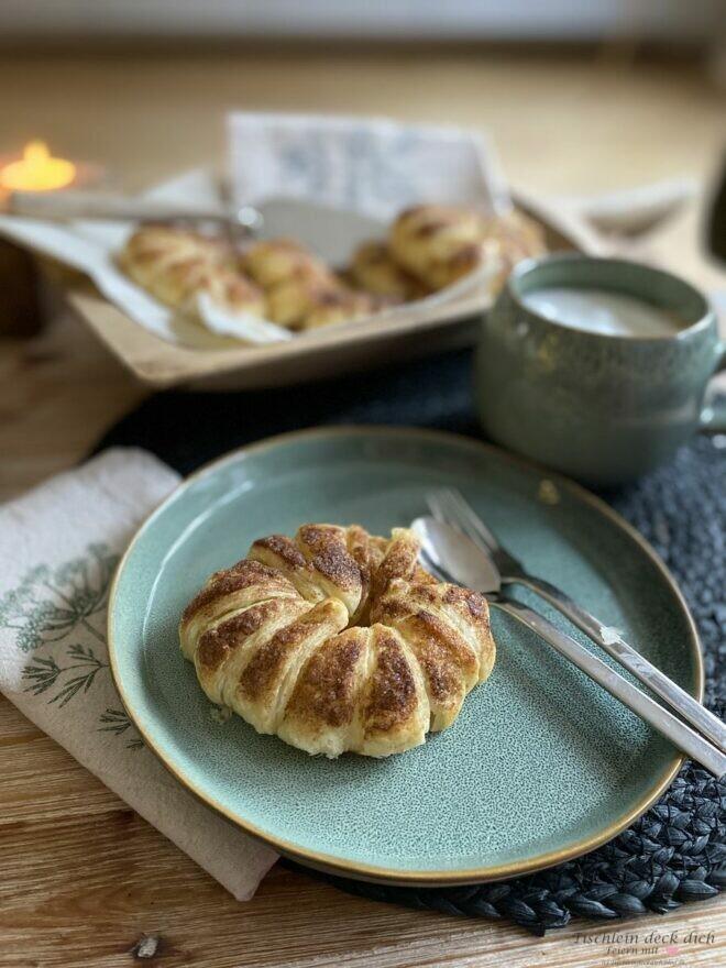 Apfelringe in Blätterteig backen