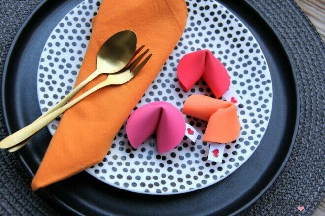 bunte Glückskekse basteln