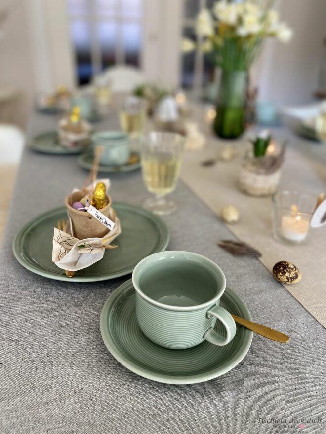 Tischdeko für Ostern im skandinavischen Stil