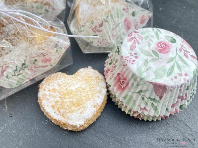 Plätzchen in Herzform für das British Picnic