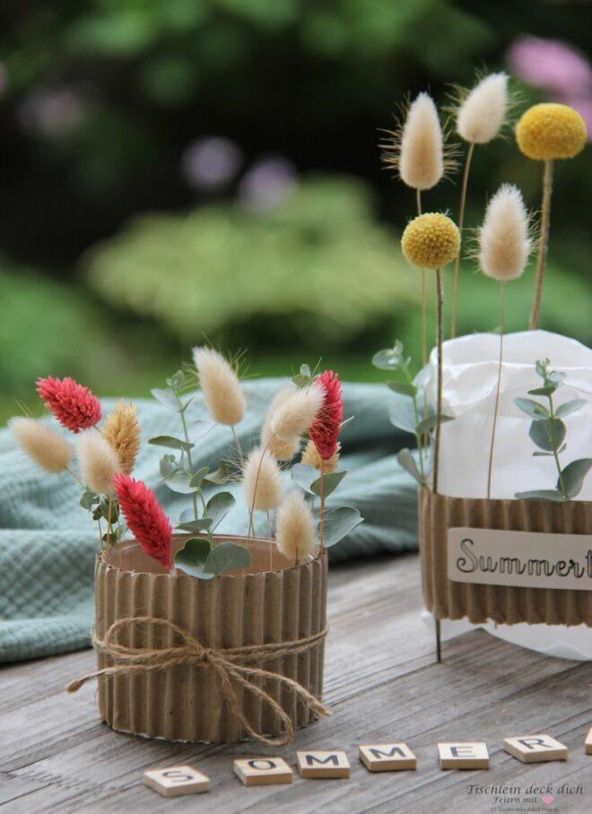 DIY Ideen mit Wellpappe und Trockenblumen