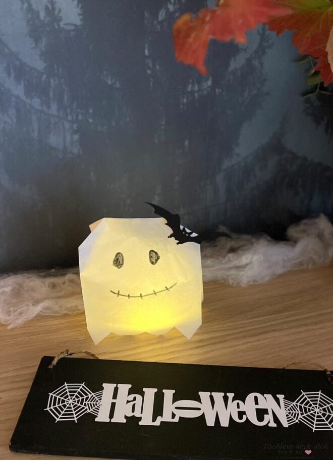 leuchtende Butterbrottüte zu Halloween