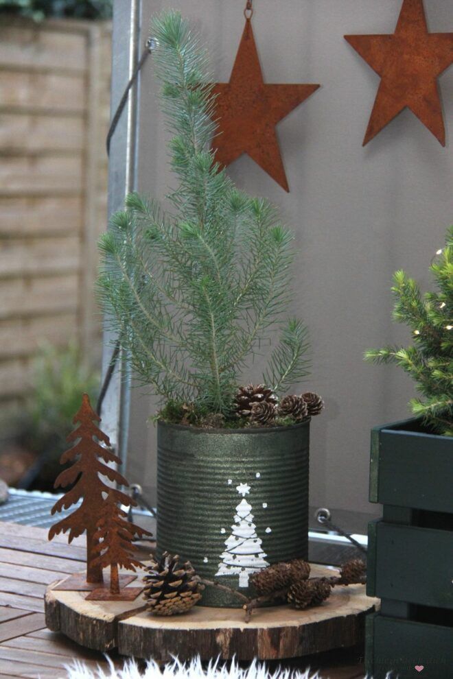 Balkon weihnachtlich dekorieren