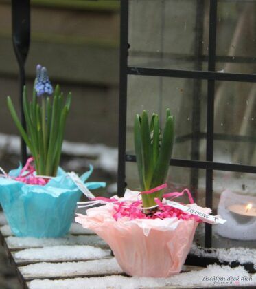 Fruehlingshaftes-DIY-mit Butterbrotpapier