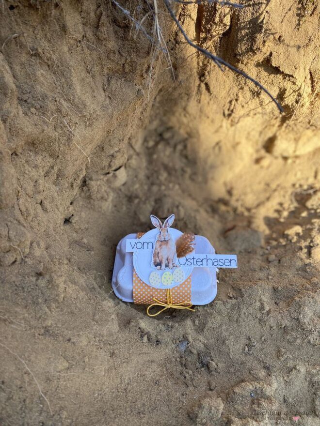 Häschen in der Grube, Ostergeschenk Versteck im Wald
