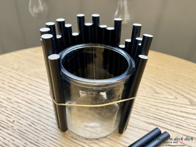 DIY Anleitung für Windlichter aus Trinkhalmen